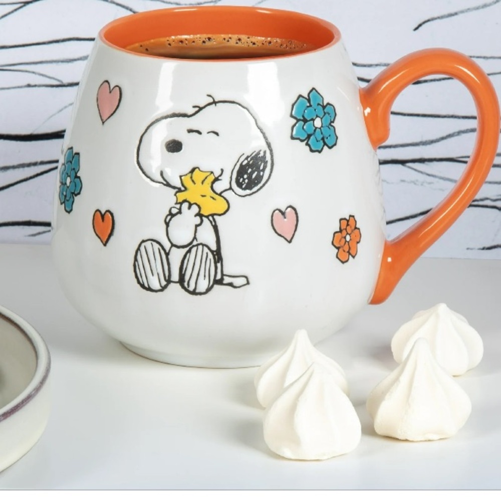 NWT PEANUTS mug